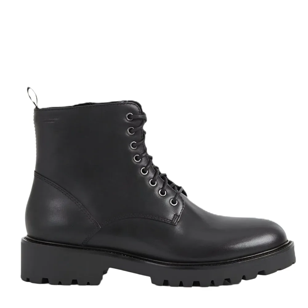 Vagabond Women's Kenova Boots in Black Leather Wool Lined Comfort Oriented