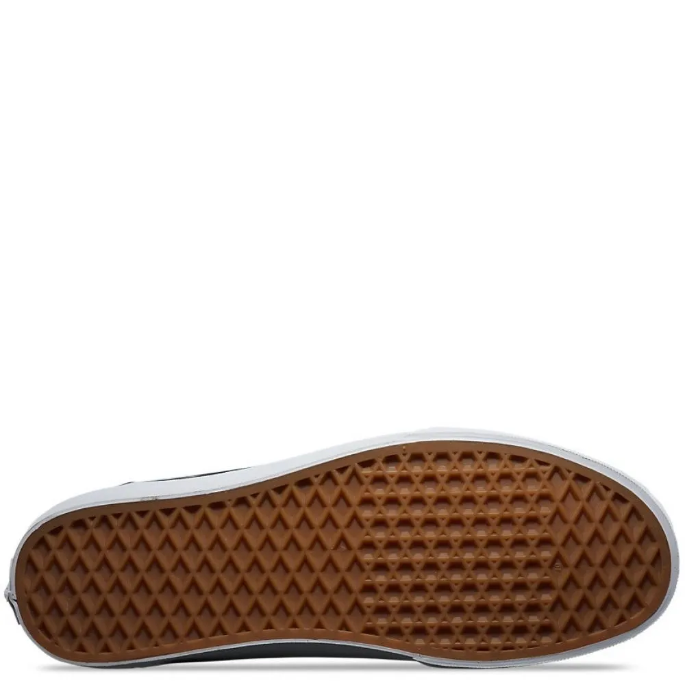 Vans Old Skool in Black/White Energy Walk Hiking Mood