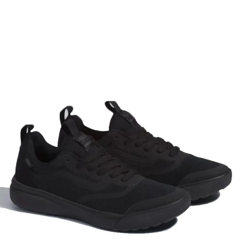 New In Vans UltraRange EXO in Black/Black
