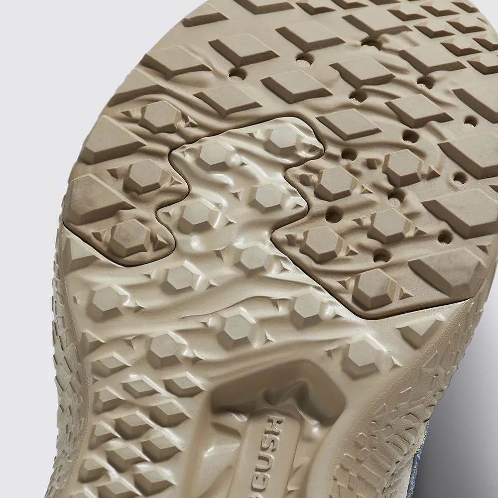 Vans Women's MTE UltraRange Neo VR3 in White/Blue Fantasy Path Dock Easy