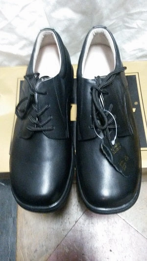 Quality Design Jackson -- Men's Casual Oxford -- Black