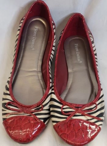 Daffodil -- Women's Flat Shoe rubber Fashion Lane