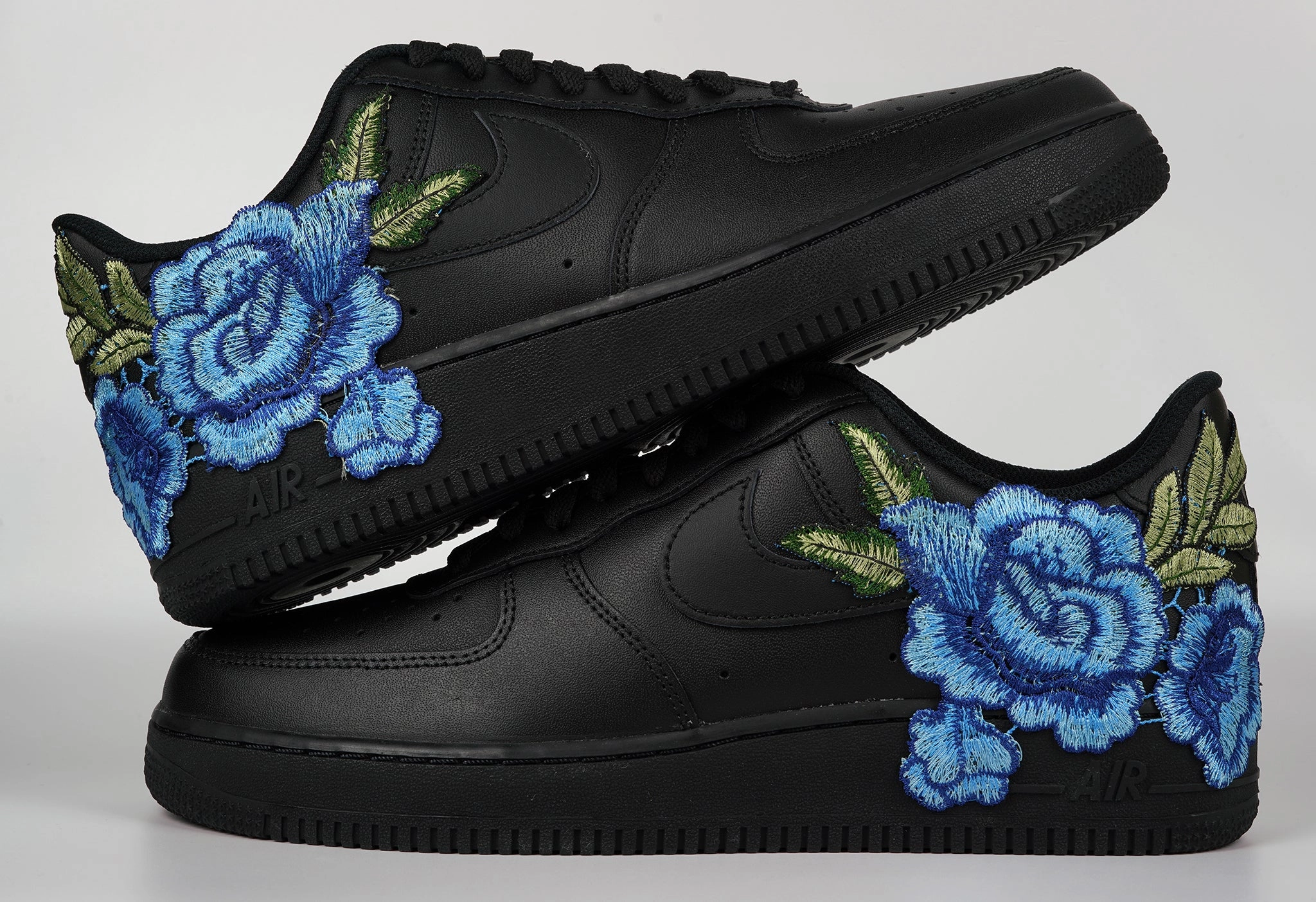 Digital Run Flexible Sole Air Force 1 Custom Blue Rose Shoes Short Low Flower Floral Design Black Men Womens & Kids All Sizes Af1 Sneakers
